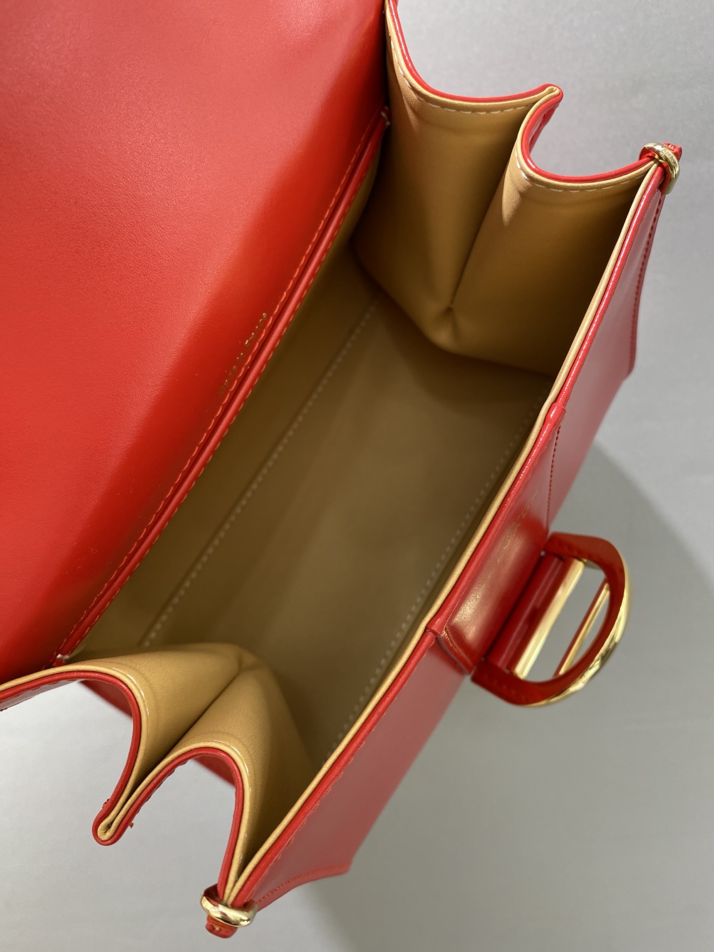 델보 브리앙 박스백 미니